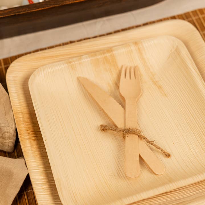 LuxeDesigns Co LLC - Wholesale Disposable Plate - Disposable 10" & 8" Palm Leaf Plate Set of 50 with Utensils6
