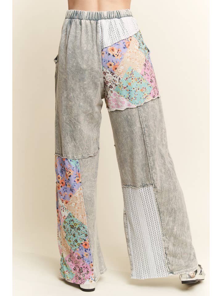 J.Her - Wholesale Pants - Women's - Mineral Washed Floral WaveKnit Jacquard Boho Pants HP610610