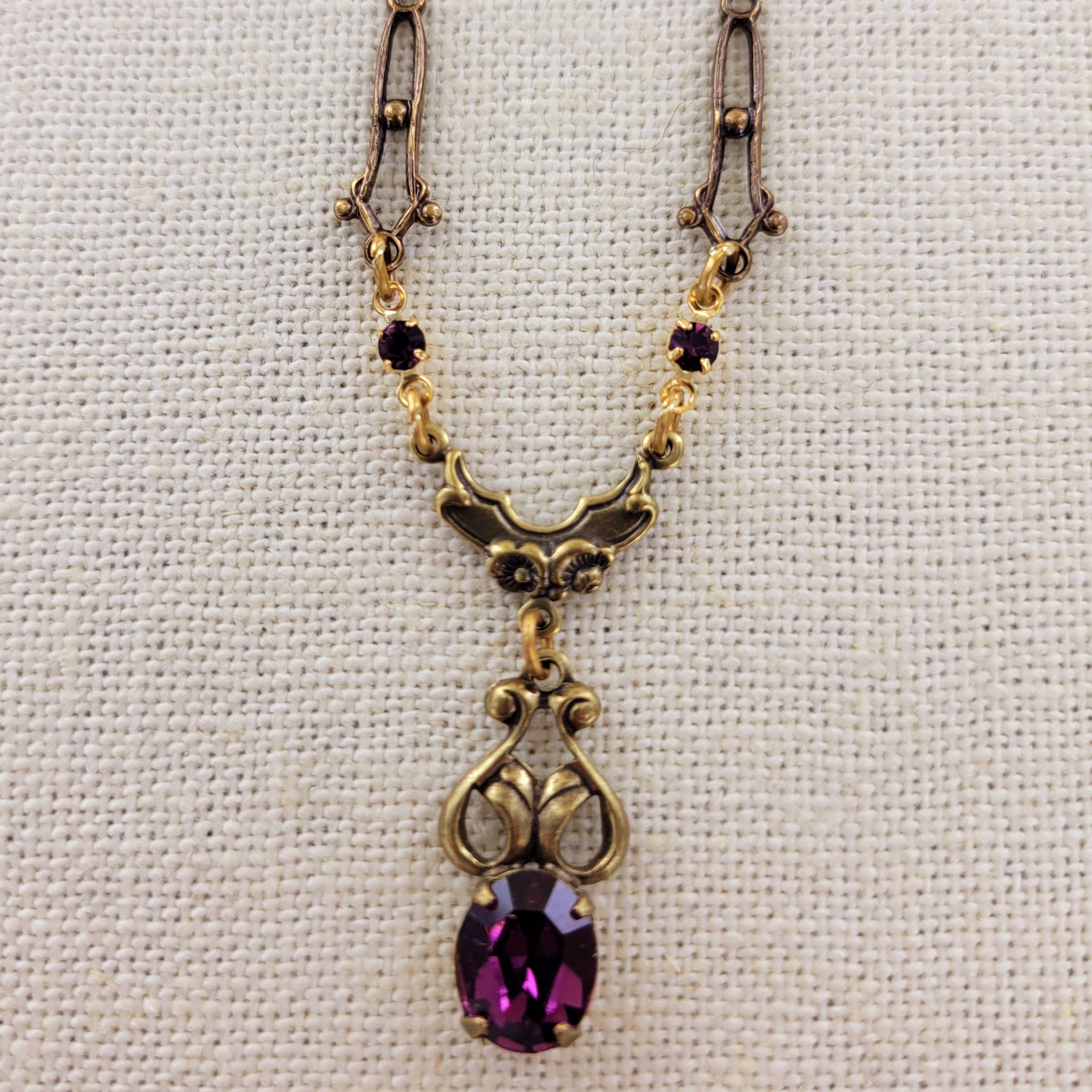 Sadie Green's Jewelry - Wholesale Pendant/Charm Necklace - Victorian Reproduction Necklace N4884