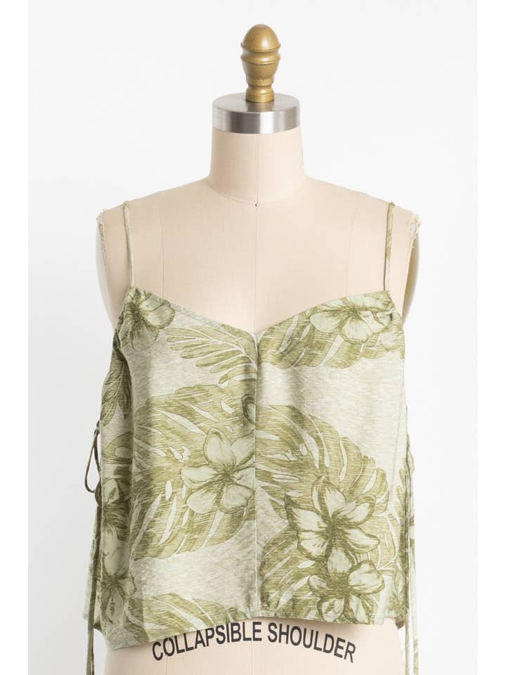 Top corto con scollo a V, apertura laterale e laccio per la vendita all'ingrosso da parte di Final Touch