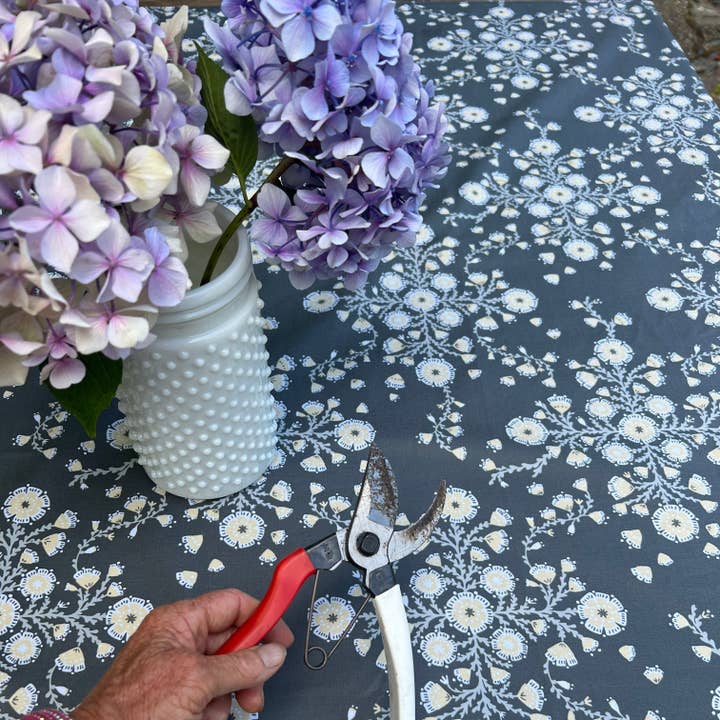 Splash Fabric - Wholesale Tablecloth - Rectangle Tablecloths6