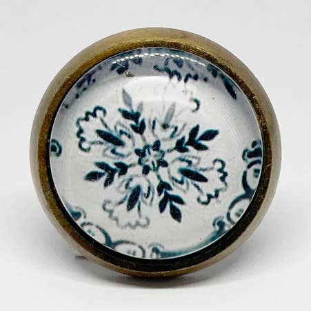 Pomo de hierro y vidrio «Spring» para venta al por mayor de The Cherry in the cake