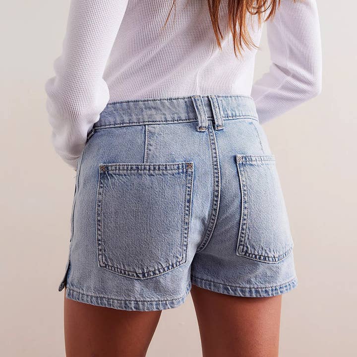 Dipped Shop - Wholesale Shorts - Women's - Denim Pocket Casual Mid-Waist Washed Shorts DP25B6525