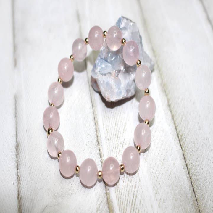 Bracelet empilable en pierres précieuses en quartz rose pour la vente par The Risen Lotus LLC