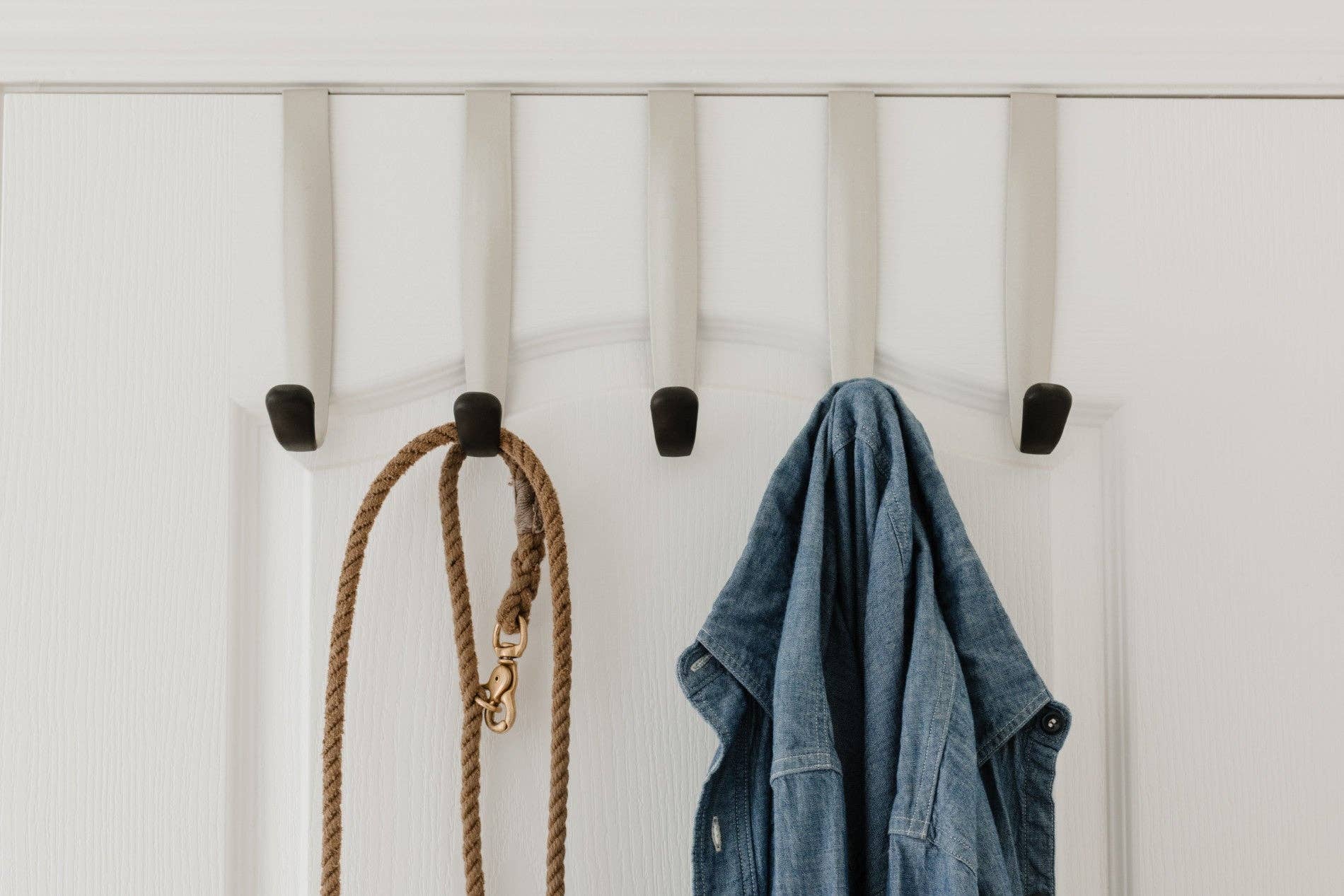 Umbra - Wholesale Wall Hook - Schnook Over The Door 5 Hooks1