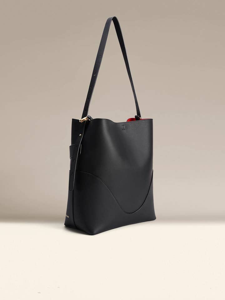 Marina Soft Bucket for wholesale by OLEADA