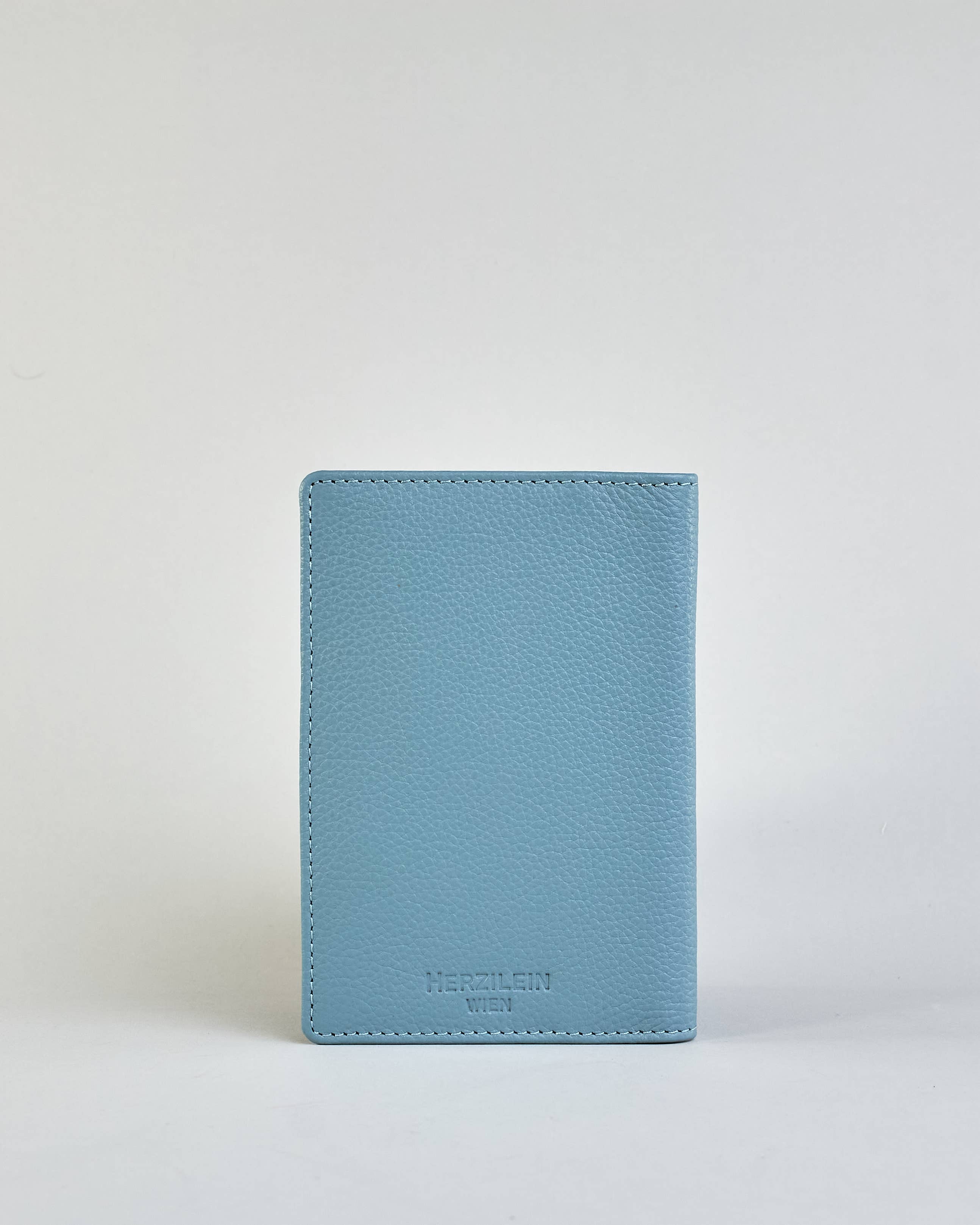 Herzilein-Wien GmbH - Wholesale Passport Case - Women's - Passhülle Leder 62