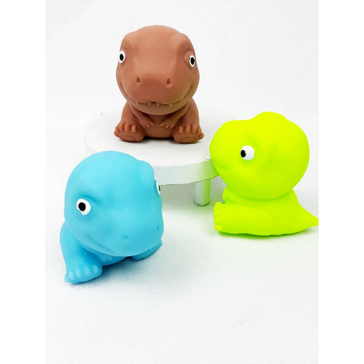 MIX COLOR Dinosaur Squishy Toy for wholesale on Faire3