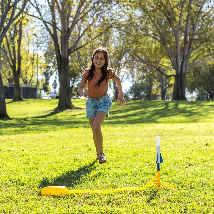 Stomp Rocket - Wholesale Toy Set - Kids - JR Glow Stomp Rocket Kit - 7 Rockets1