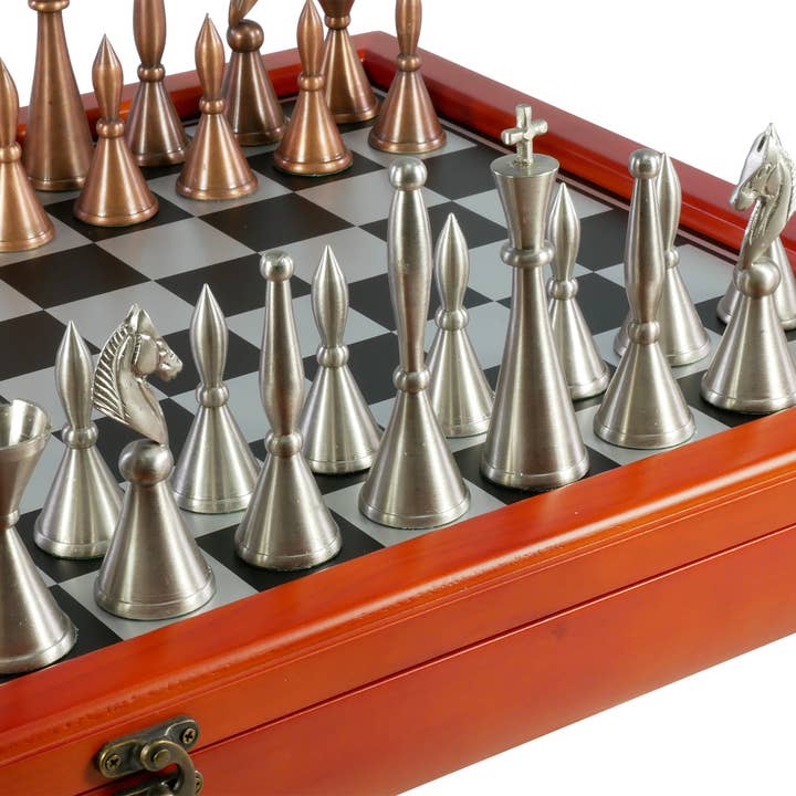 WorldWise Imports - Wholesale Bordspel - Schaakset - Messing Art Deco met kersen bevlekte kist2