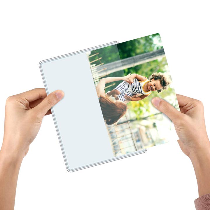 Flexible Magnets – wholesale Picture frame – Magnetic Photo Holders for Refrigerator Size 4 x 6 & 5 x 7.