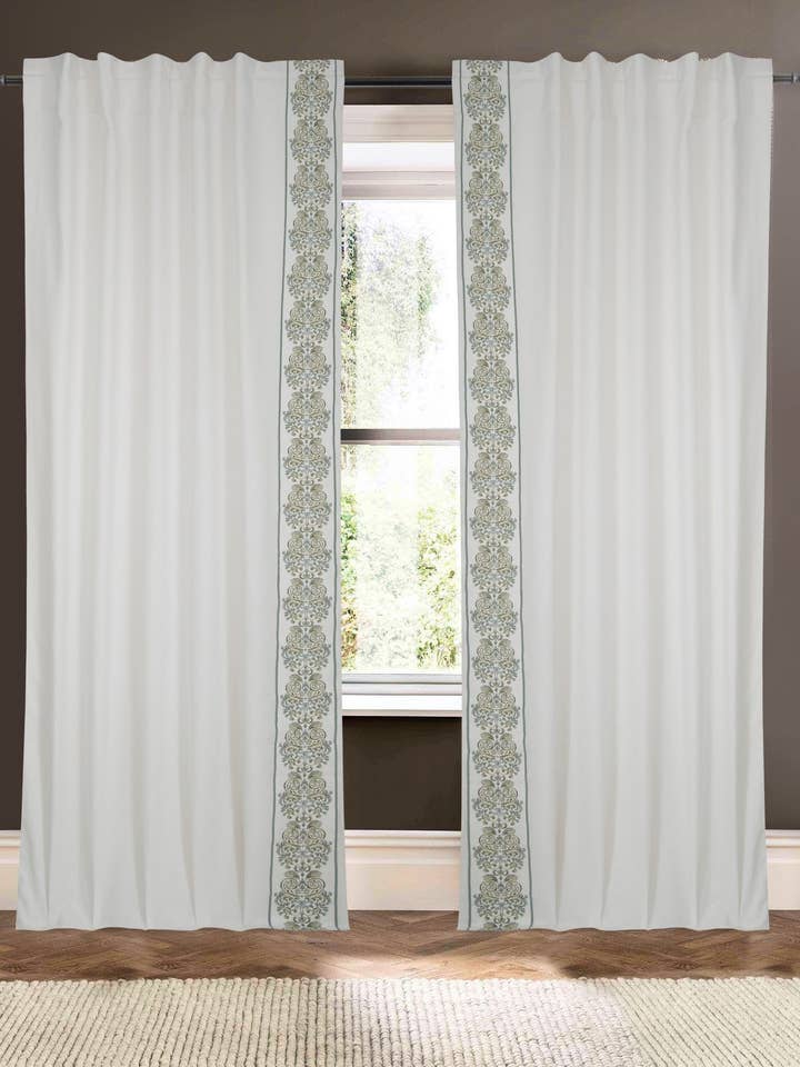 Rideau en mélange de lin et coton Harrington White 108" pour la vente par Creative Threads, Inc.