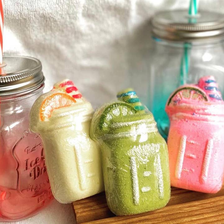 Bombes de bain cocktail d'été pour la vente par Southern Fleek Bath LLC