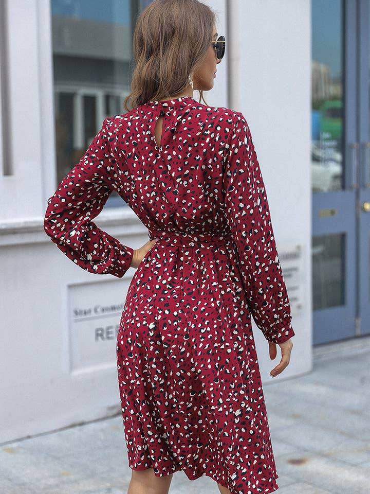 Lily Clothing - Wholesale Dress - Women's - TEMPERAMENT DESIGN SENSE OF MID-STYLE DRESS5