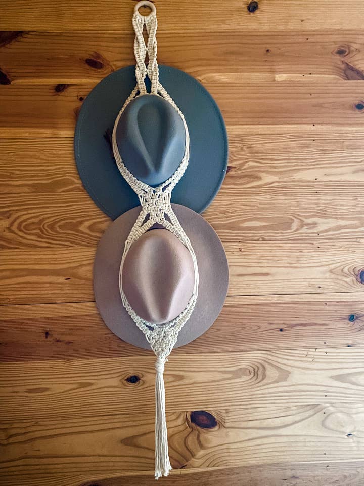 Cintre à chapeau en macramé pour la vente par Beauty Among Us