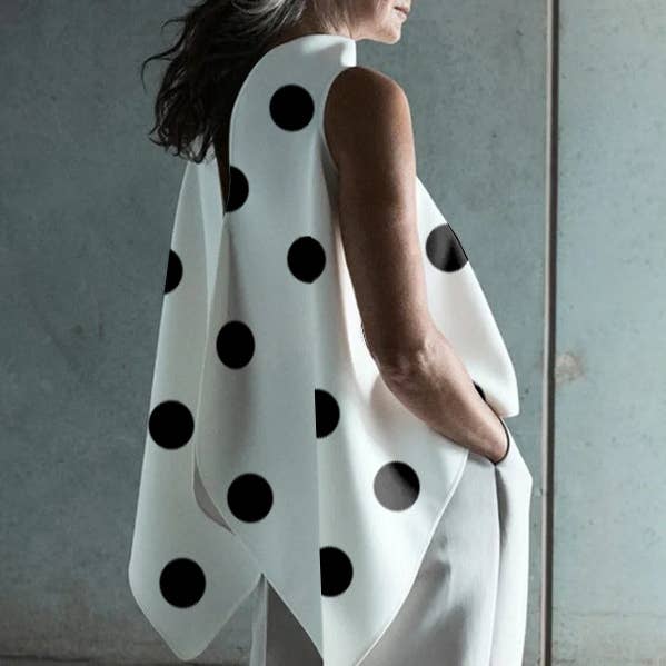 Débardeur asymétrique sans manches à pois avec jointures pour la vente par Plush Looks