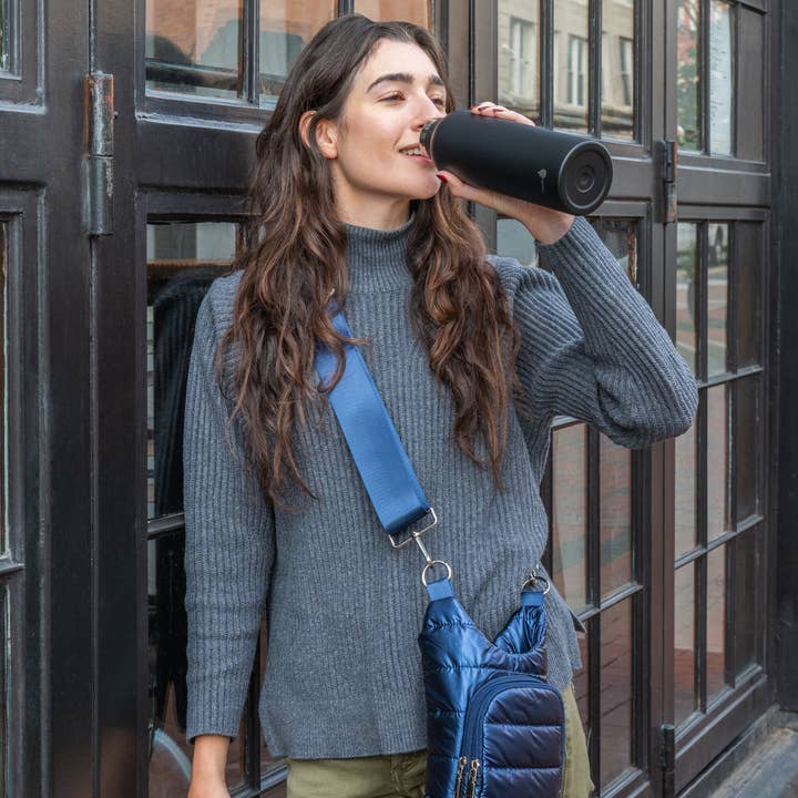 WanderFull - Wholesale Water Bottle - Black with Silver Top Stainless Steel Insulated Water Bottle- 24 Oz2