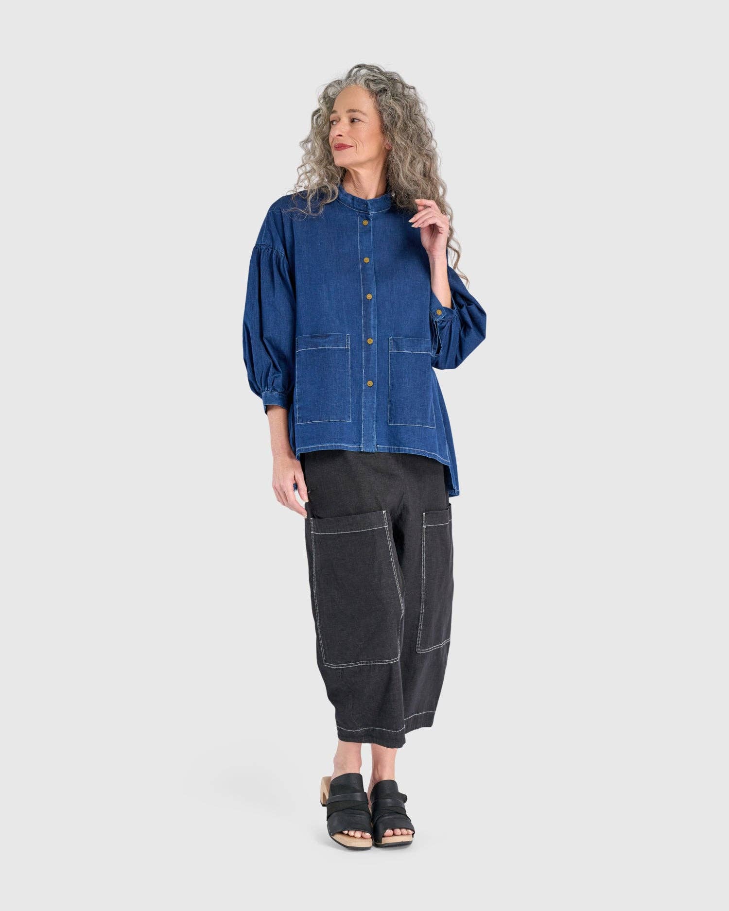 Bold Barrel Capri Pants, Jet Denim for wholesale on Faire2