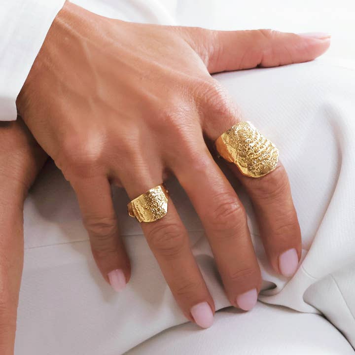 Sebastián Isabelino - Wholesale Cocktail/Statement Ring - Contemporary ring Huella Melted mini - adjustable1