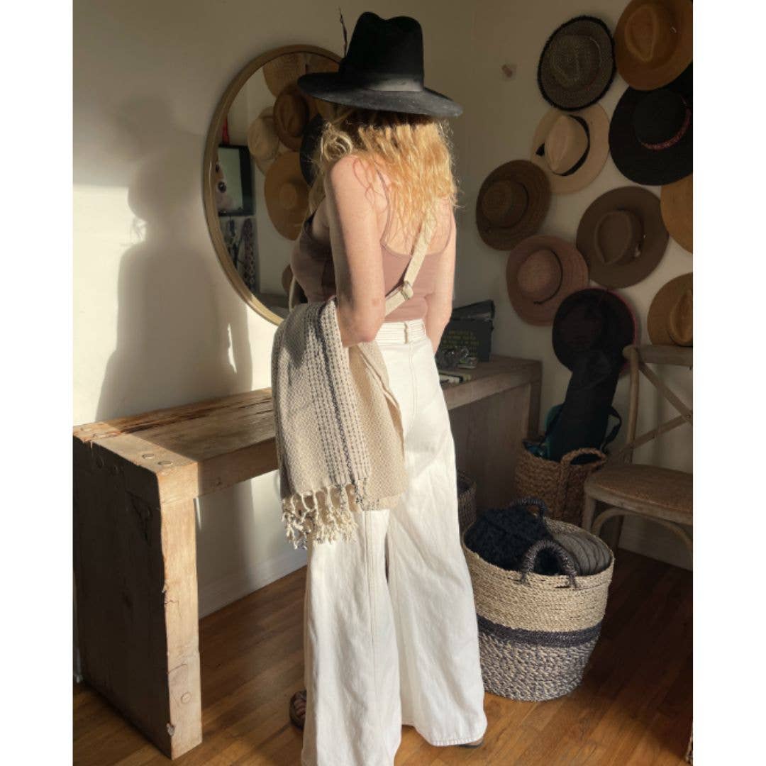 Tilley + Me - Wholesale Throw Blanket - Turkish Towel & Throw | Lightweight Cotton + Hand Woven4