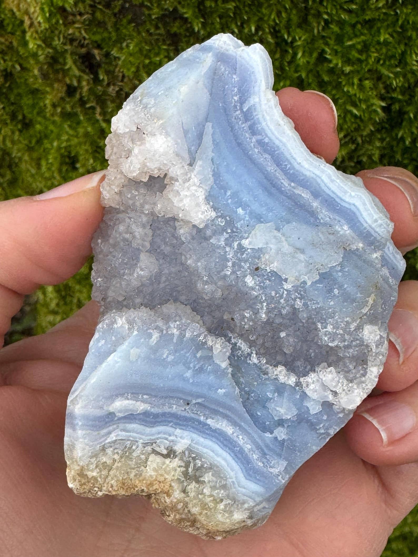 Elf Kendal Hippies – wholesale Spiritual stone/crystal – rough blue lace agate 3-5cm chunk or 1-2inch stone by elf UK2