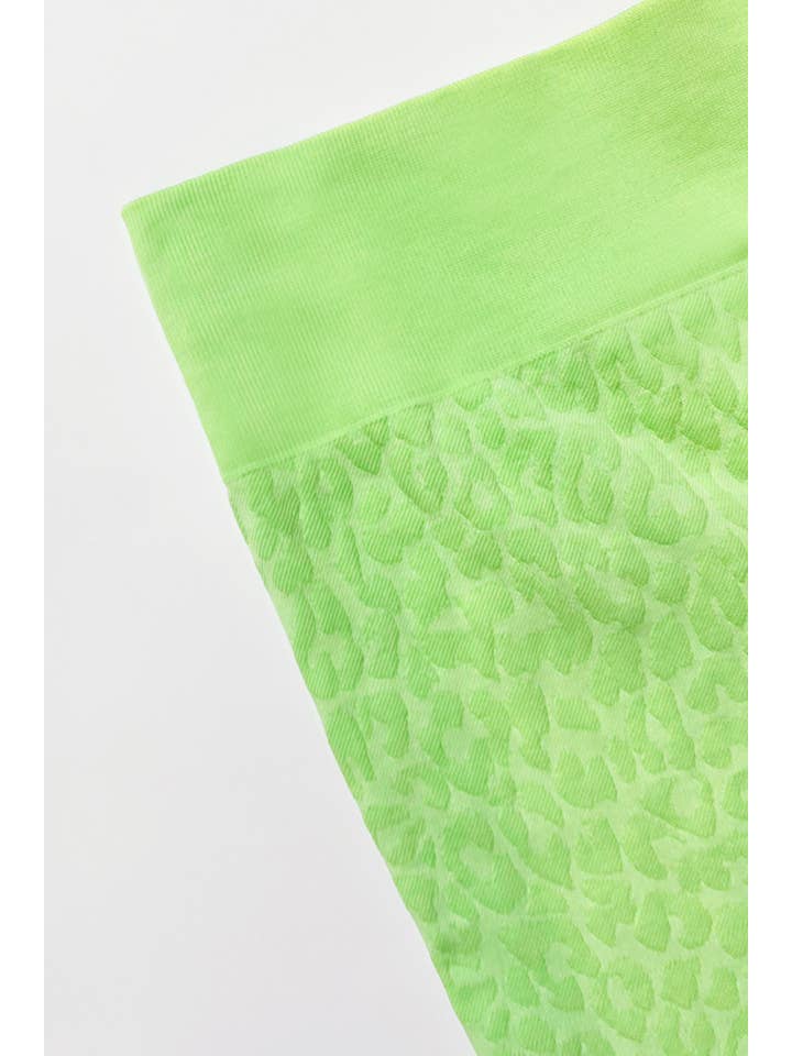 NIKIBIKI - Vendita all'ingrosso Pantaloncini sportivi - Donna - NB7857 - Pantaloncini da motociclista leopardati1