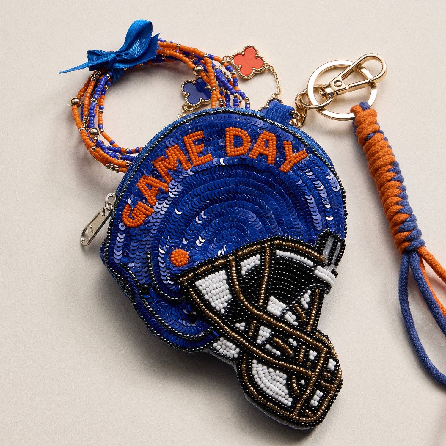 Frem - Wholesale Keychain - Women's - Game Day Beaded Helmet Keychain Pouch – Team Colors5