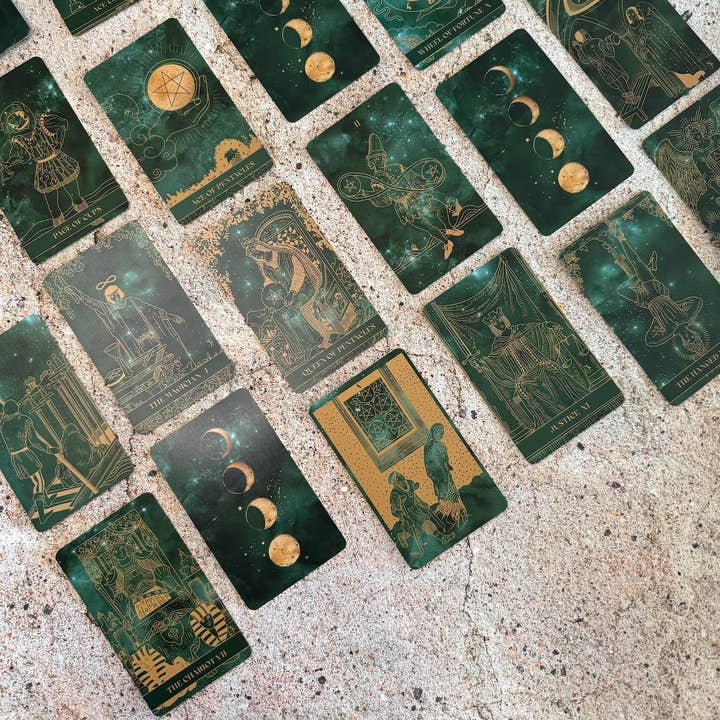 NOLA JAMES - Wholesale Tarot Cards - Emerald Moonlight Tarot Cards- Based on Rider Waite Tarot4