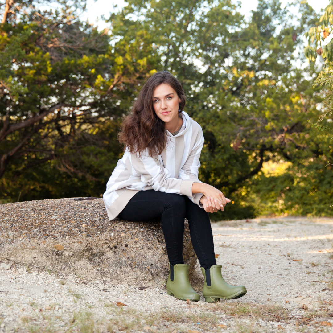 ROMA BOOTS – wholesale Regnstövlar - Dam – Chelsea matta olivfärgade regnstövlar för kvinnor, ankelhöjd1