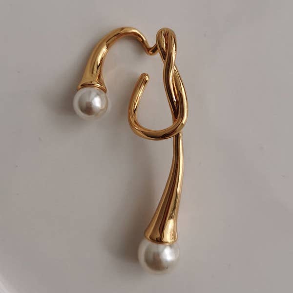 VividLux – Großhandel Ohrclip – Normcore Asymmetrischer geometrischer Ohrclip5