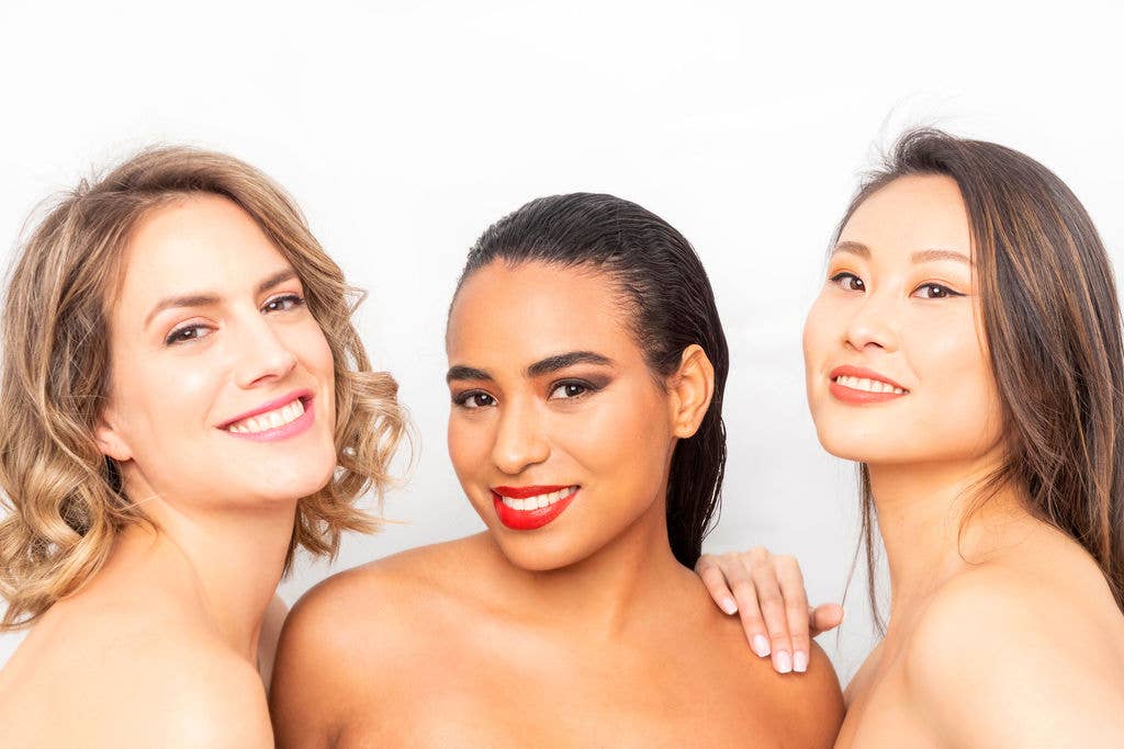 Yes Love Cosmetics - Vendita all'ingrosso Rossetti - Confezione da 12 rossetti IKIKI7