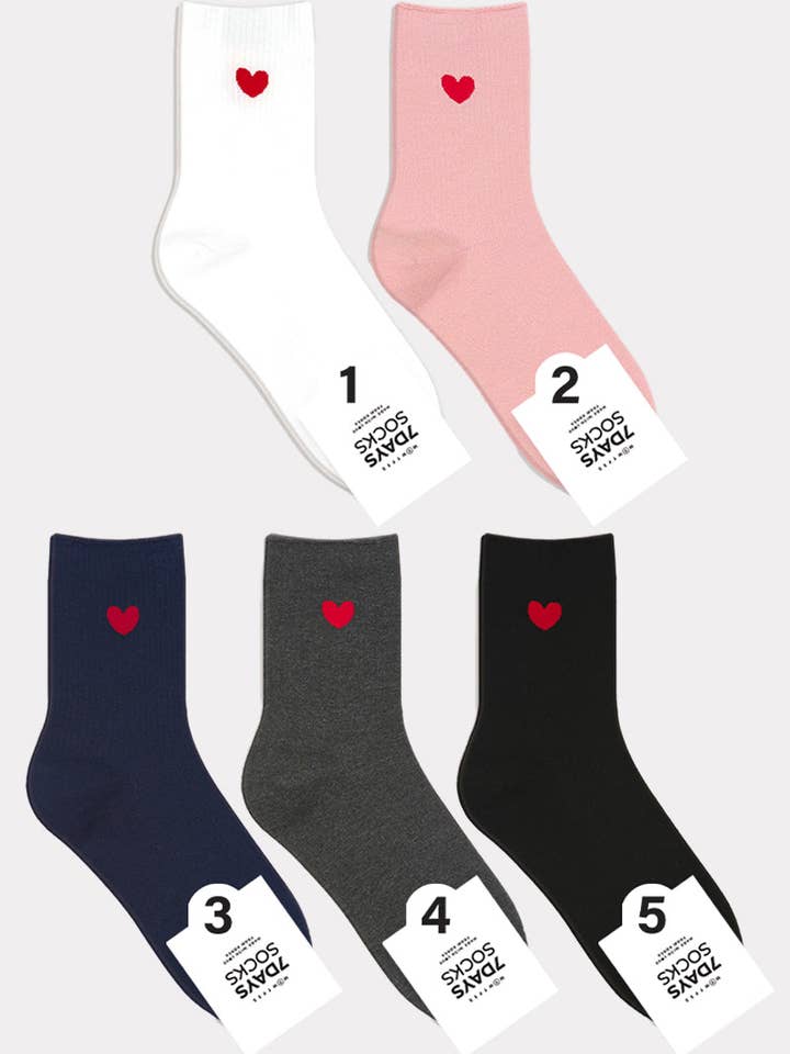 7DAYSSOCKS - Wholesale Socks - Women's - Women's Crew Heart Classic Socks9