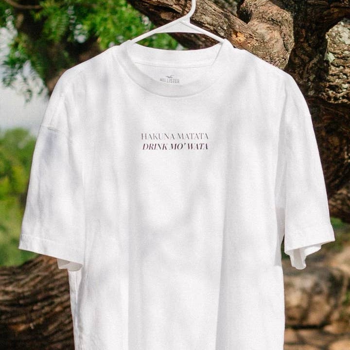 Hakuna Matata Classic White T-shirt for wholesale on Faire5