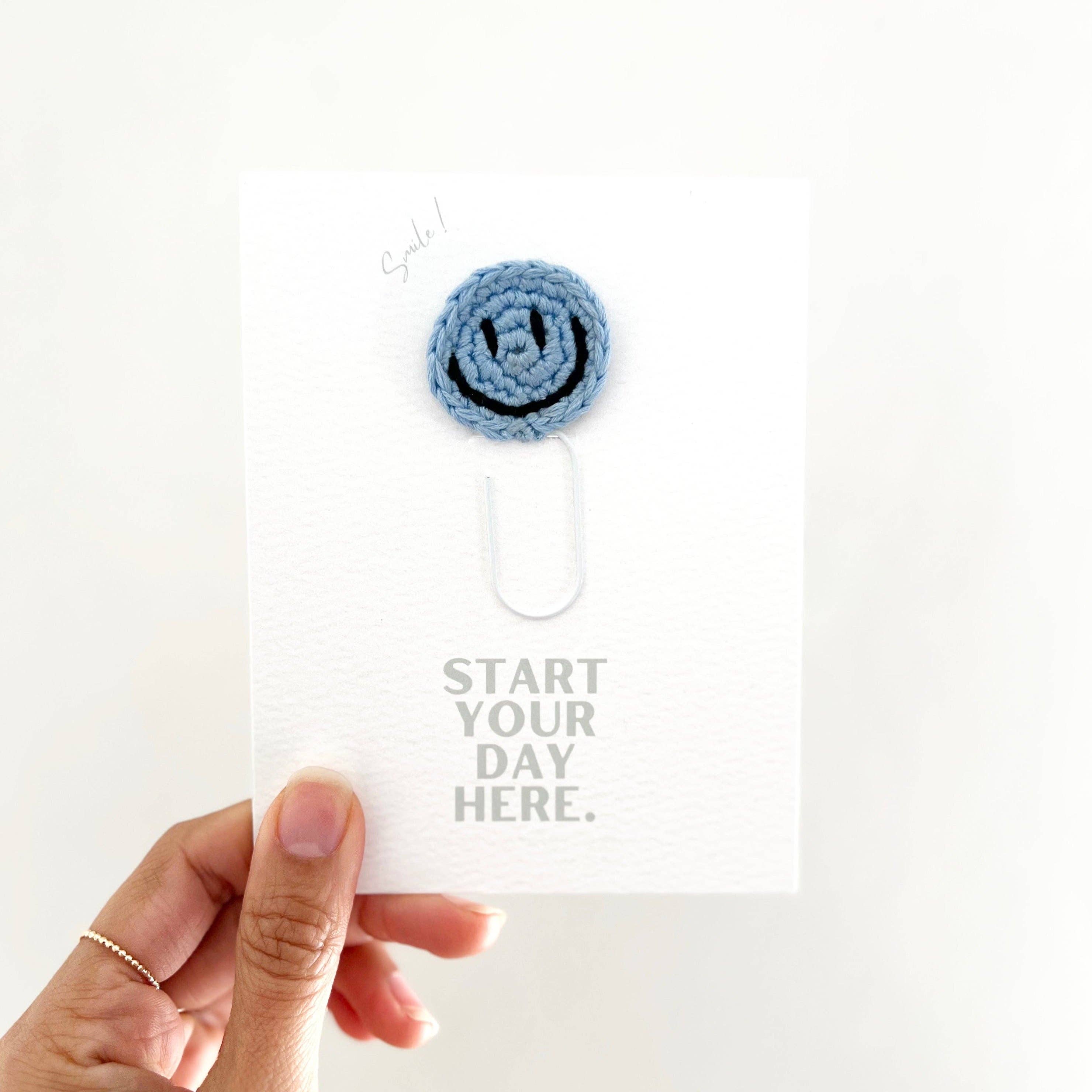 Impactful Market - Wholesale Bookmark - Happy Face Paperclip Bookmark2