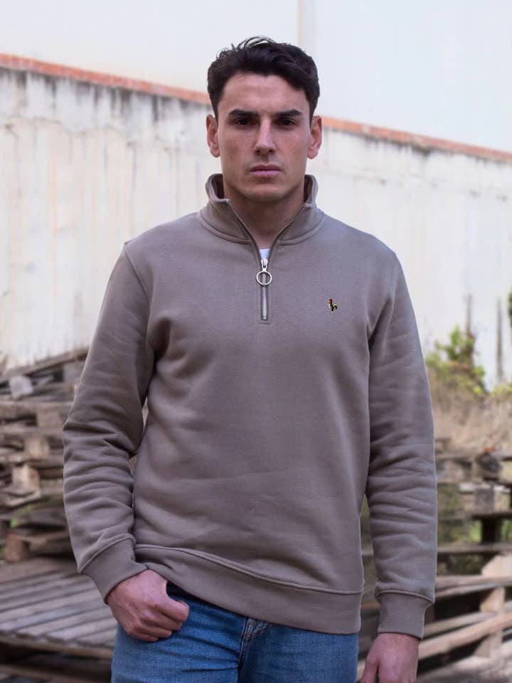 Half-zip sweatshirt in toast voor wholesale door Patadegayo