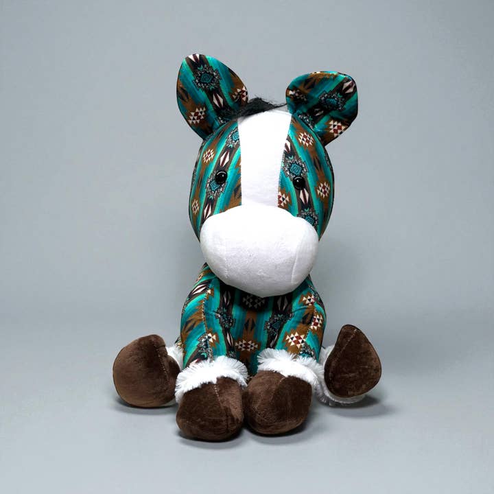 Large farm pal - Esmeralda Aztec horse for wholesale by Western Linens