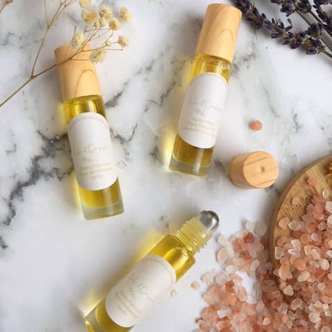 Roll on perfume with essential oils - VEGAN FRIENDLY for wholesale by lulu et compagnie