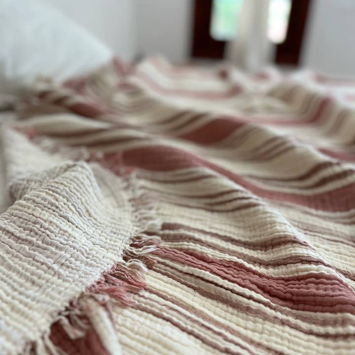 loom.ist - Wholesale Throw blanket - Muslin Striped Blanket22