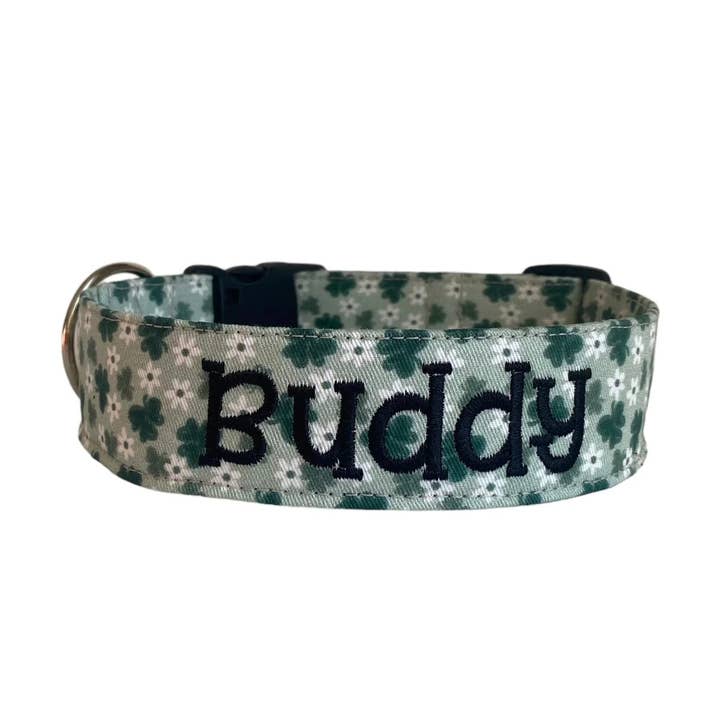 Collare per cani Shamrocks and Daisies di Duke & Fox® per la vendita all'ingrosso da parte di Duke & Fox