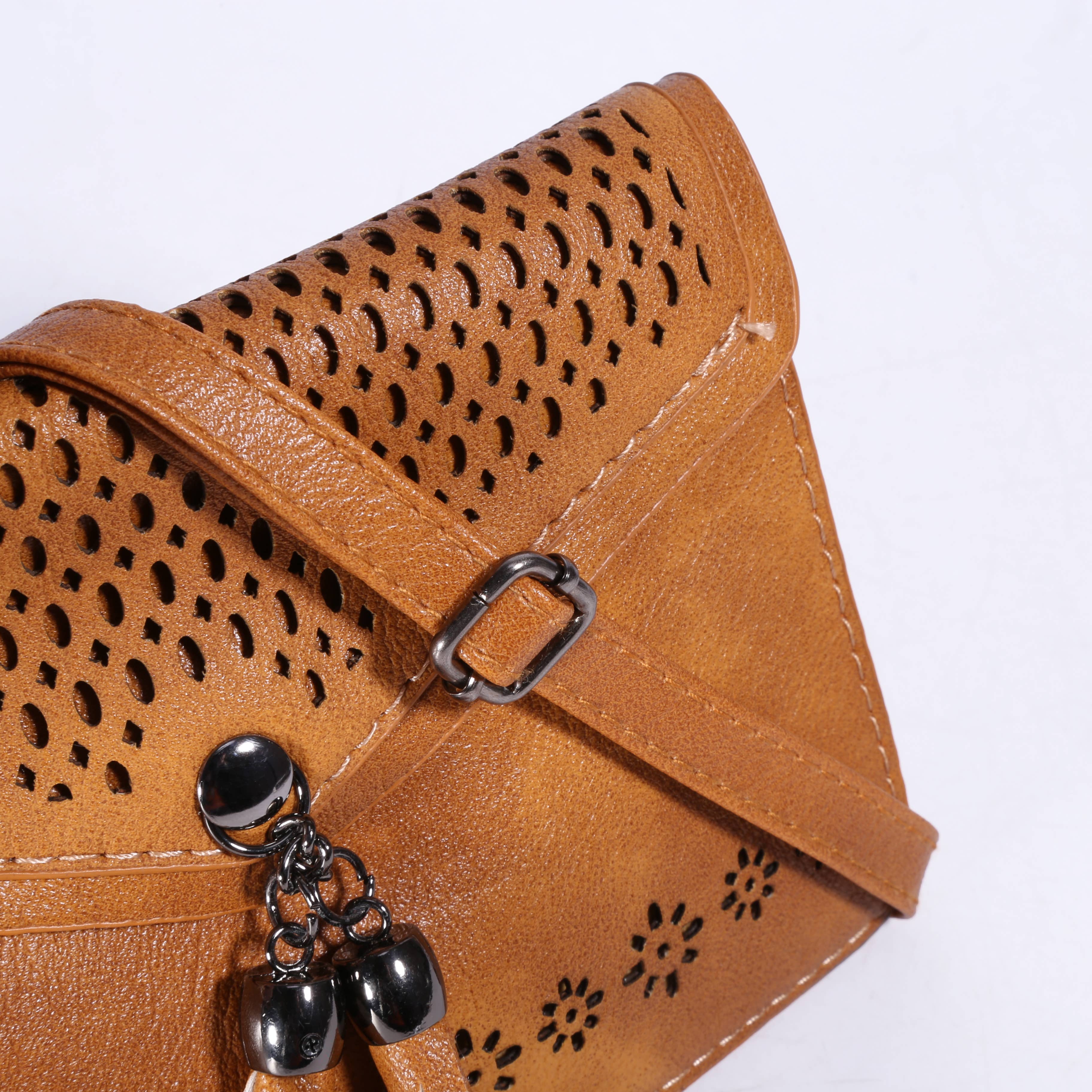 Tourtiwi - Wholesale Shoulder Bag - Women's - Women Small Purse Boho Tassel Shoulder Bag19