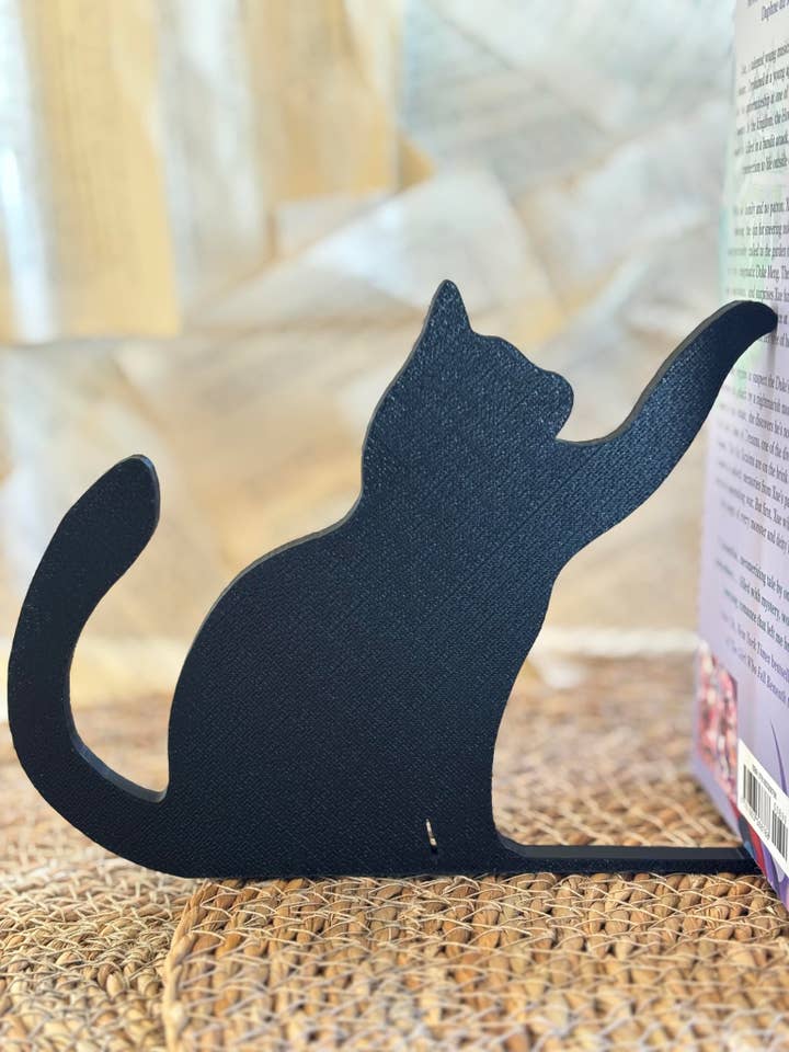 Bookend – Cat for wholesale by Nordic Book Adventure