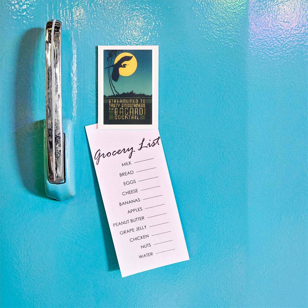 Found Image Press - Wholesale Magnet - Magnet BV-254 Bacardi Cocktail, Heron in front of Moon1