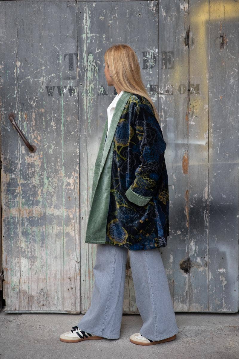 Sanjanaandme - Wholesale Kimono - Women's - Short velvet kimono4