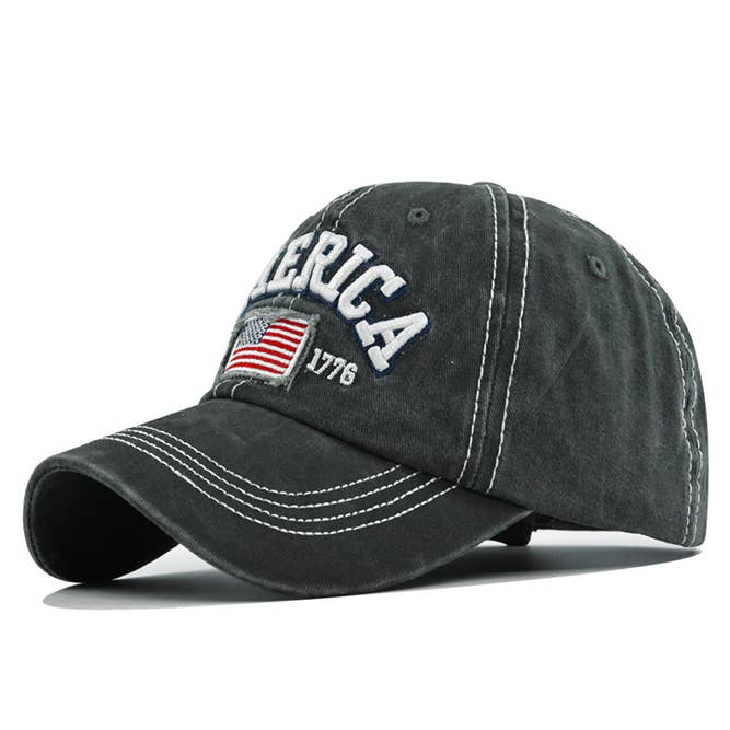 UNISHE - Wholesale Baseball Cap - Women's - America Flag Embroidered Baseball Cap DXCB327
