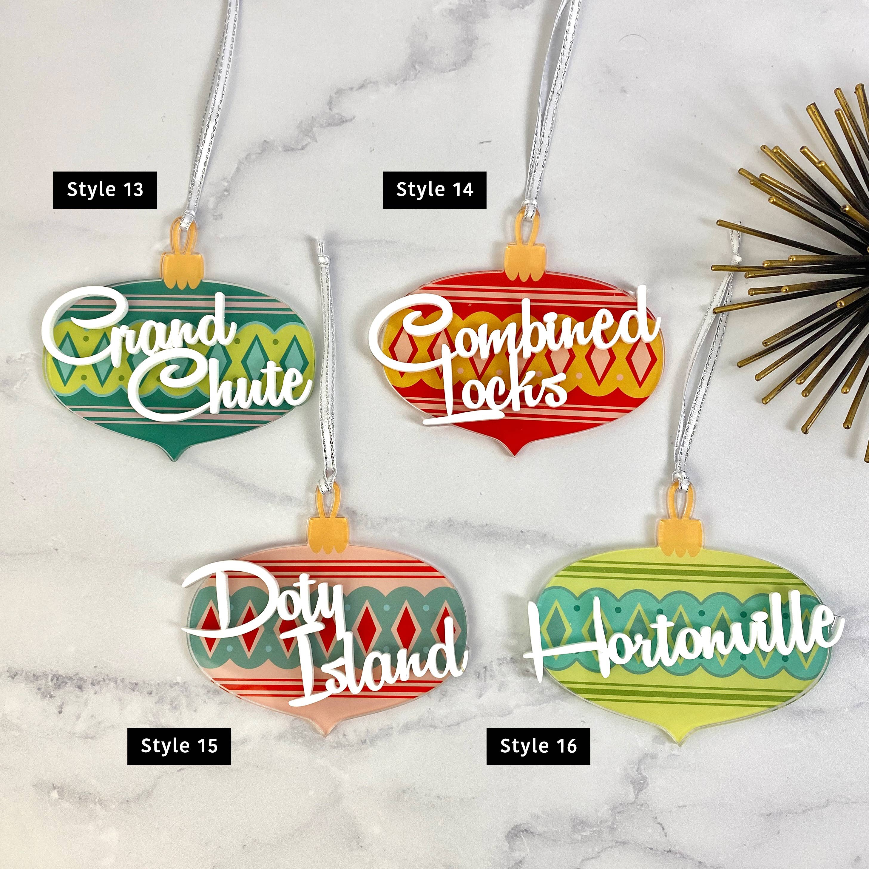 Atomic Kraftworks - Wholesale Ornament - Vintage Bauble Customizable [Your City] Ornament4