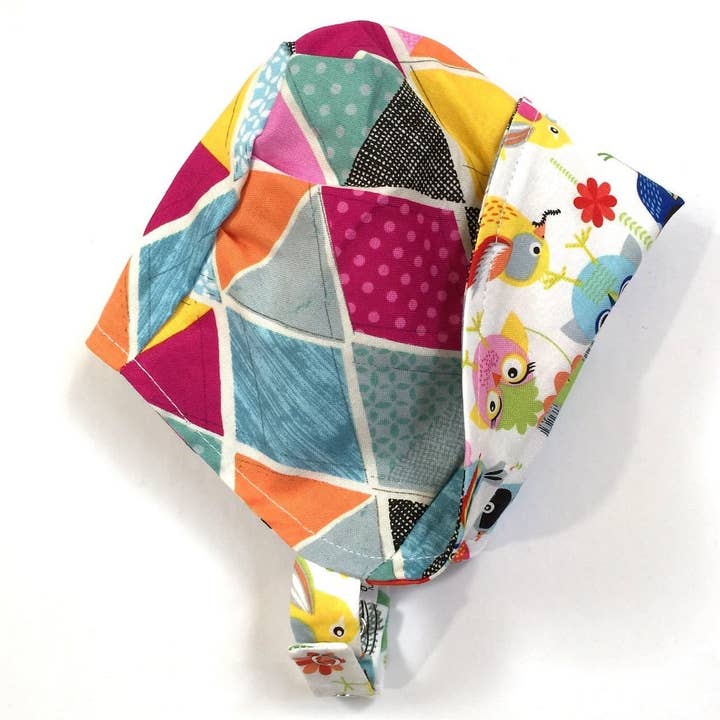 Motorhuv i whooomania för wholesale av Urban Baby Bonnets