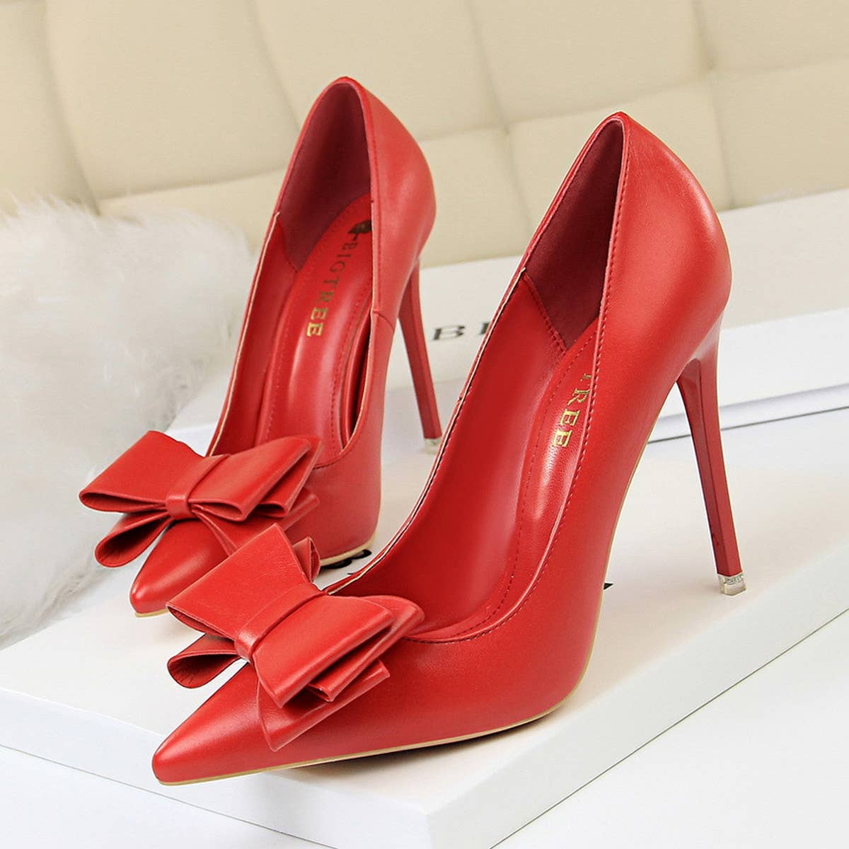 ACCITY - Wholesale High Heels - Women's - SLIM SHALLOW-MOUTH POINTED BOW HIGH HEELS_CWSHH004514