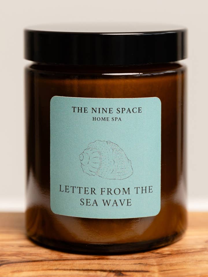 Brev fra THE SEA WAVE Kerze - Brunglas for engroshandel hos THE NINE SPACE