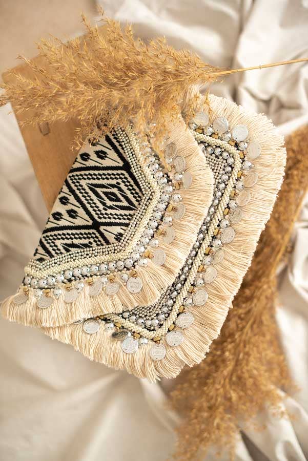 Lula Natura – Engroshandel Clutch - Dame – Agatha aftentaske i bomuld med broderi og tryk7