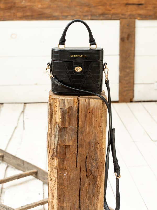 The WINTER for wholesale by DEAR FINELLI